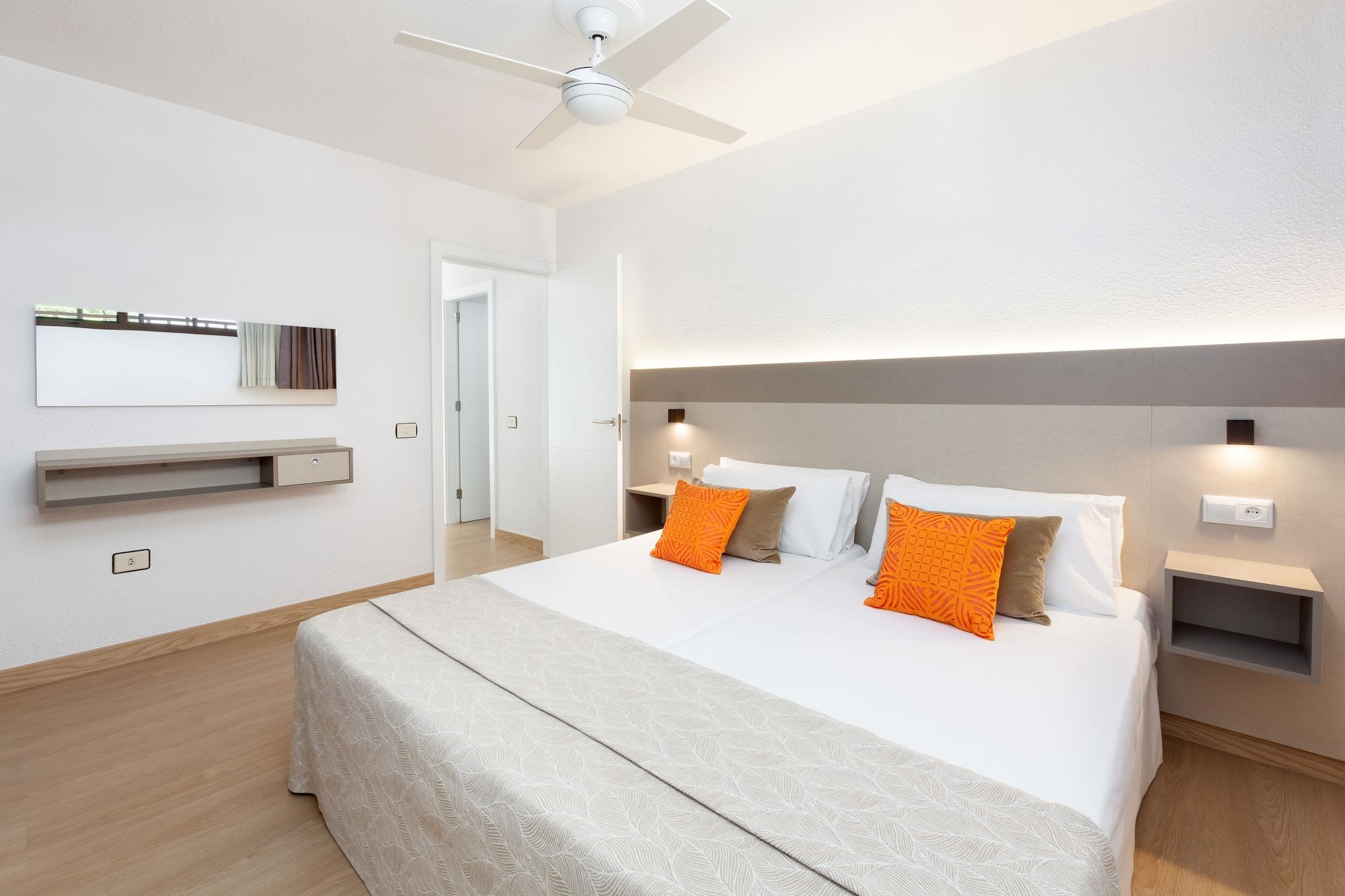 Aguamar Apartamentos, Los Cristianos Downtown Exterior photo