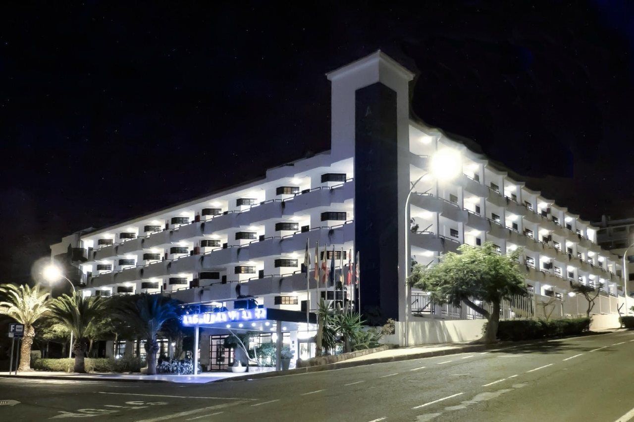 Aguamar Apartamentos, Los Cristianos Downtown Exterior photo
